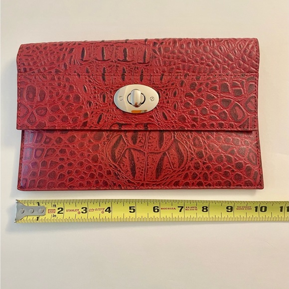 Vachet-ta Italian leather clutch - Picture 1 of 2